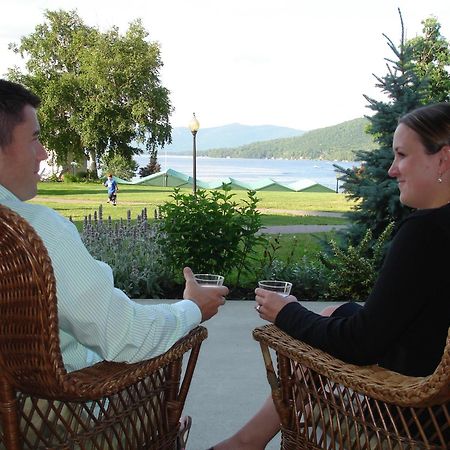 Fort William Henry Hotel Lake George Exterior photo