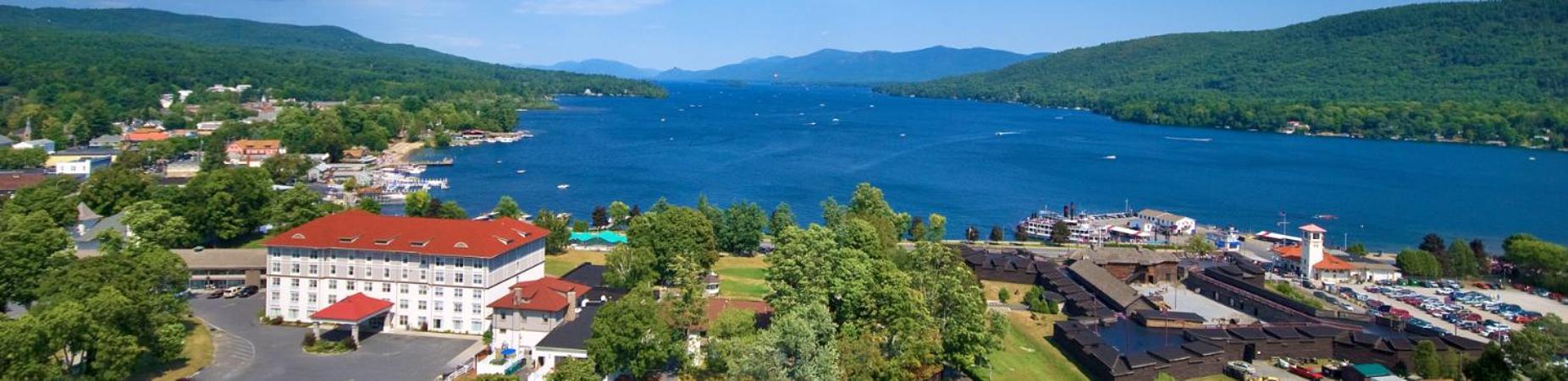 Fort William Henry Hotel Lake George Exterior photo